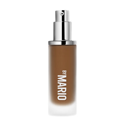 SURREALSKIN® NATURAL FINISH FOUNDATION (BASE DE LARGA DURACIÓN CON ACABADO NATURAL)